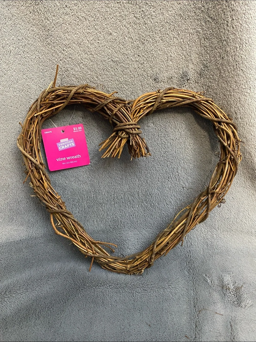 9” Heart-Shaped Vine Wreath
